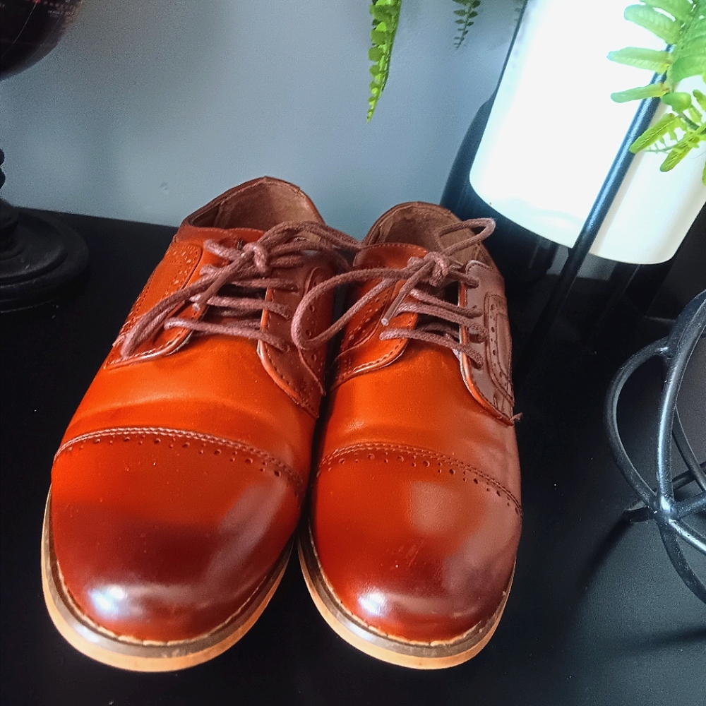 Brown dress shoes from Stacy Adam's